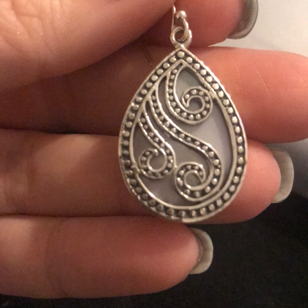 🌺Final Price🌺Brand New Samuel B. Pink Mother of Pearl Earrings